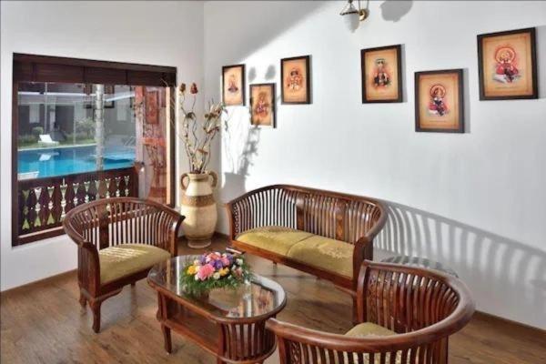 Sea Lagoon Health Resort Kochi Bagian luar foto